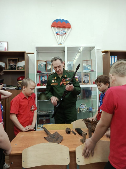 ЭКСКУРСИЯ В ШКОЛЬНЫЙ МУЗЕЙ.